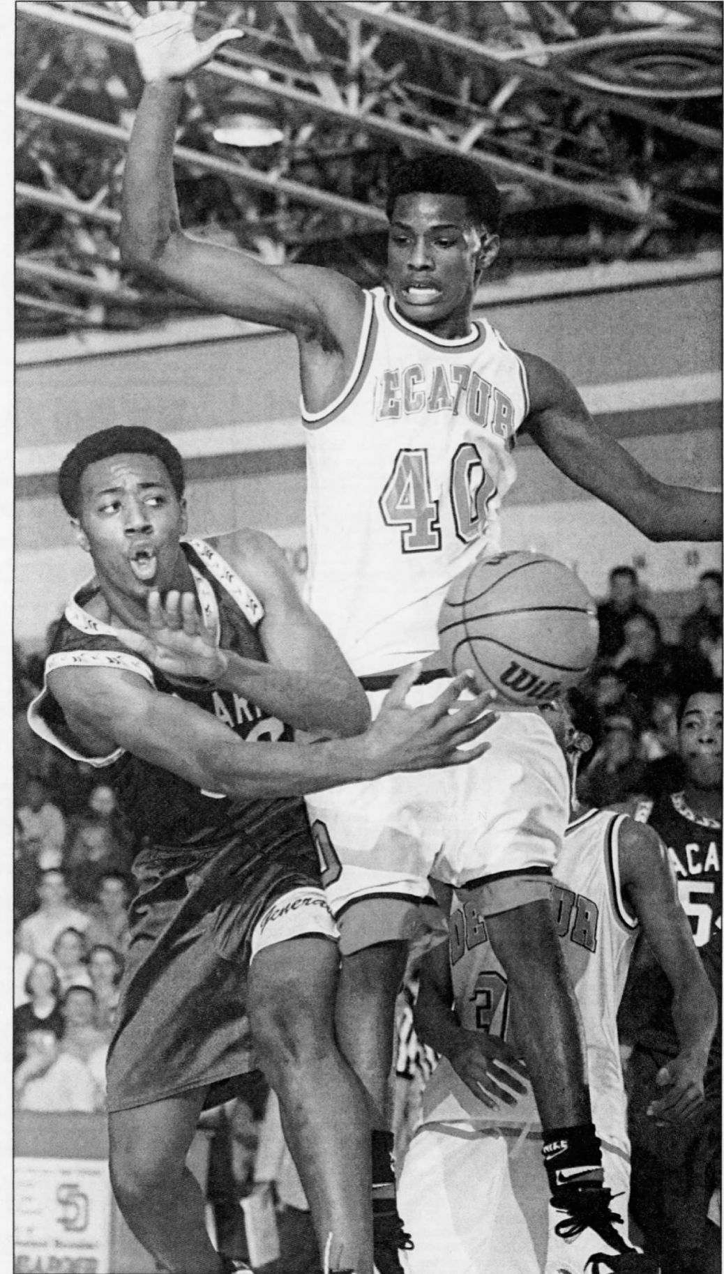MacArthur's Corley Lee and Stephen Decatur's Shalin Bond